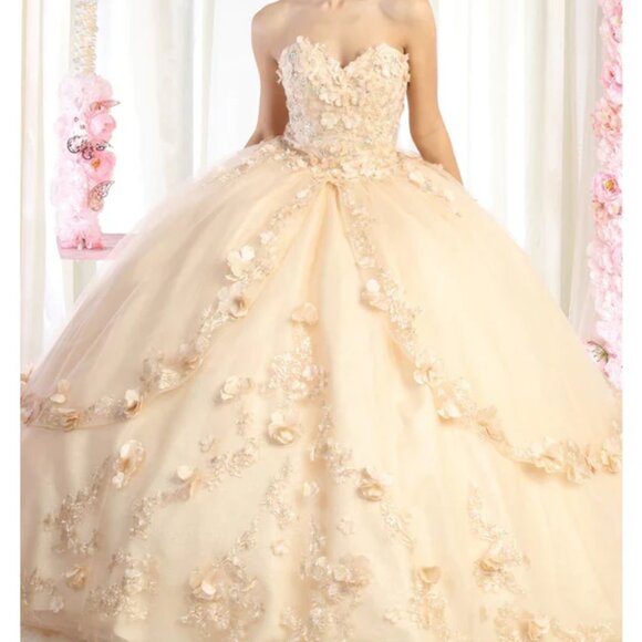 177 Dresses & Skirts - Champagne Gold Formal Ball Gown.Wedding Quinceanera strapless prom dress